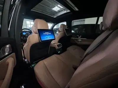Gebraucht Mercedes GLS450 AMG 367 PS (269 kW) 2025 Grau SUV