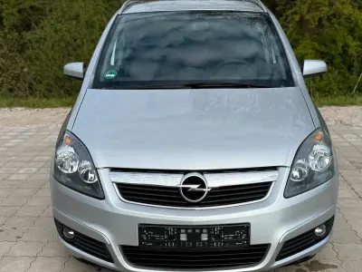 Brugt Opel Zafira 75 HK (55 kW) 2006 Grå MPV