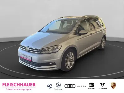 Usata VW Touran Highline 150 CV (110 kW) 2023 Argento Monovolume