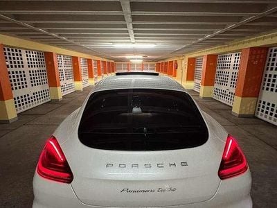 Porsche Panamera Turbo