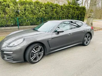 Gebraucht Porsche Panamera 4 310 PS (228 kW) 2013 Grau Kleinwagen