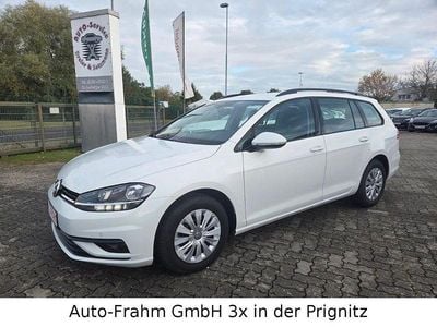 Gebraucht VW Golf VII Trendline 135 PS (99 kW) 2019 Weiß Kombi