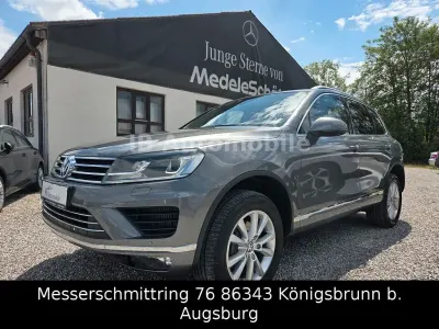 Gebraucht VW Touareg Terrain Tech 262 PS (192 kW) 2016 Meteorgrau/canyon grey SUV