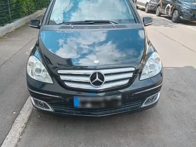Used Mercedes B160 95 HP (69 kW) 2009 Black Minivan