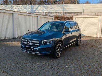 Blau Gebraucht 2023 Mercedes GLB250 SUV | 39.950 € (Superpreis)