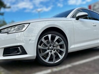 Schwarz Gebraucht 2018 Audi A4 Sport Kombi | 20.990 € (Fairer Preis)