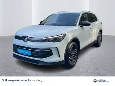 Gebraucht VW Tiguan Goal 131 PS (96 kW) 2025 Pure white SUV