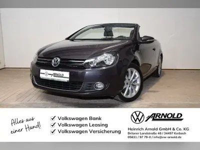 Gebraucht VW Golf Cabriolet LOUNGE 105 PS (77 kW) 2015 Deep black perleffekt Cabrio