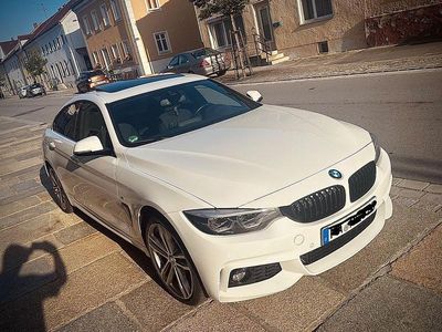 Second-hand BMW 420 Performance 190 CP (139 kW) 2019 Alb Coupe
