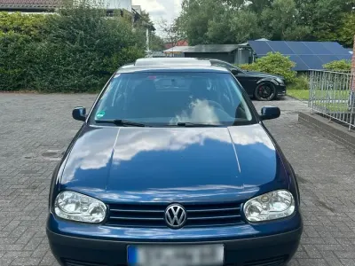 Gebraucht VW Golf IV 75 PS (55 kW) 1998 Blau Kleinwagen