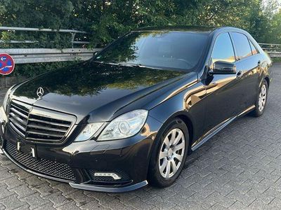 Mercedes E200