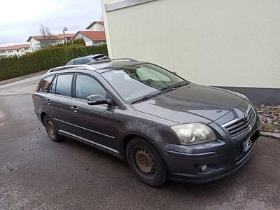 Gebraucht Toyota Avensis Sol 129 PS (94 kW) 2007 Grau Kombi