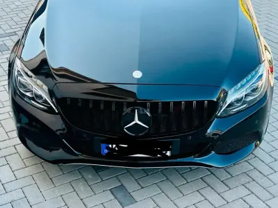 Gebraucht Mercedes 220 170 PS (125 kW) 2016 Schwarz Kombi