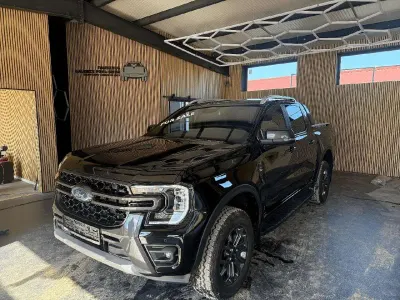 Gebraucht Ford Ranger Wildtrack 205 PS (150 kW) 2025 Obsidianschwarz metallic Pickup