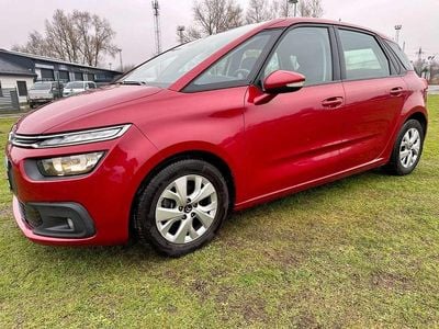 Lackierung rot rubi/typ aussen Gebraucht 2019 Citroën C4 SpaceTourer Business Class Van / Kleinbus | 6.700 € (Fairer Preis)