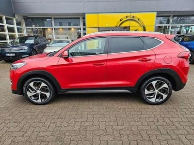 Gebraucht Hyundai Tucson Style 141 PS (103 kW) 2017 Ultimate red / mic (metallic) SUV