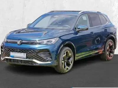 Neu VW Tiguan R-line 150 PS (110 kW) 2026 Blau SUV