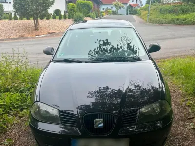 Gebraucht Seat Ibiza 55 PS (40 kW) 2004 Schwarz Kleinwagen