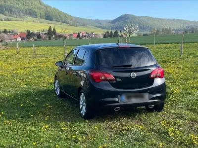 Używany Opel Corsa 90 KM (66 kW) 2019 Czarny Hatchback