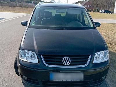 Gebraucht VW Touran 136 PS (100 kW) 2004 Schwarz Van / Kleinbus