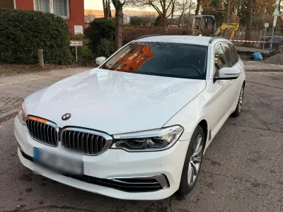 Gebraucht BMW 520 Luxury Line 190 PS (139 kW) 2018 Weiß Kombi
