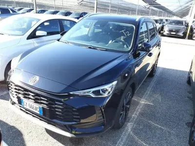 Gebraucht MG ZS Luxury 102 PS (75 kW) 2025 Pebble black SUV