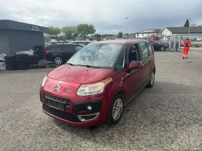 Gebraucht Citroën C3 Picasso Tendance 92 PS (67 kW) 2012 Rot Van / Kleinbus