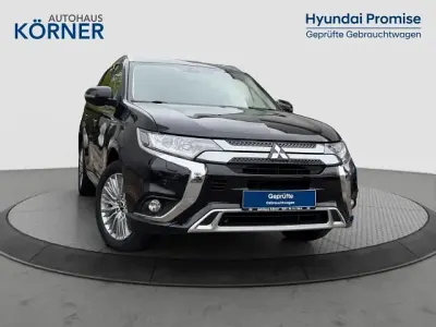 Gebraucht Mitsubishi Outlander P-HEV 224 PS (164 kW) 2019 Schwarz SUV