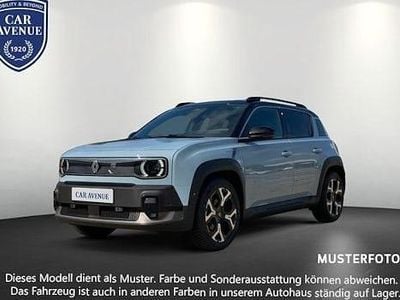 Usata Renault 4 E-Tech Iconic 110 kW (150 CV) 2025 Verde SUV