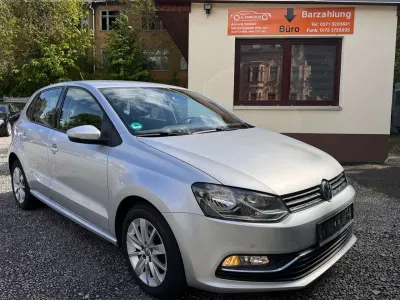 Usata VW Polo Comfortline 90 CV (66 kW) 2015 Argento Utilitaria