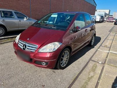Gebraucht Mercedes A180 Avantgarde 109 PS (80 kW) 2010 Braun Van / Kleinbus