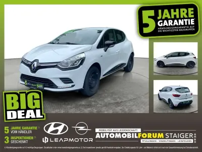 Gebraucht Renault Clio IV LIMITED 73 PS (53 kW) 2018 Gletscherweiss Limousine
