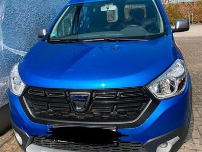 Gebraucht Dacia Dokker Stepway 131 PS (96 kW) 2019 Blau Van / Kleinbus