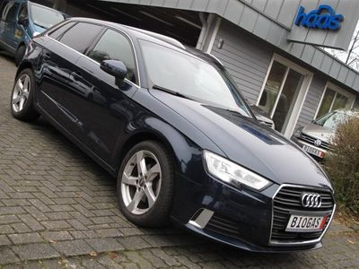 gebraucht Audi A3 Sportback g-tron sport Leder Alu Navi 1HD