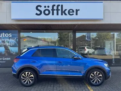 Usata VW T-Roc Style 150 CV (110 kW) 2022 Blu SUV