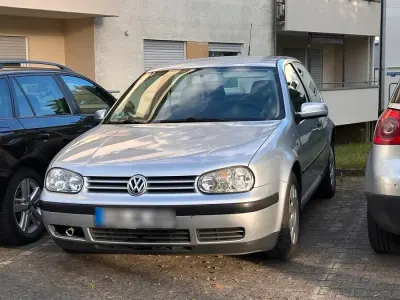 Gebraucht VW Golf IV 116 PS (85 kW) 2000 Silber Kleinwagen
