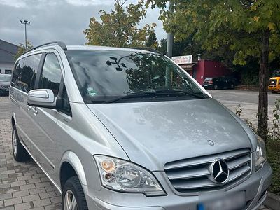 Gebraucht Mercedes Viano 100 PS (73 kW) 2011 Silber Van / Kleinbus