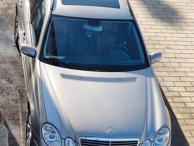 Mercedes E280