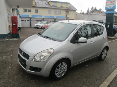 Gebraucht Suzuki Splash Club 94 PS (69 kW) 2011 Silber Kleinwagen