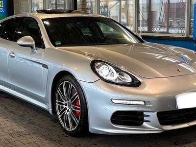 Silber Gebraucht 2015 Porsche Panamera Limousine | 23.500 € (Guter Preis)