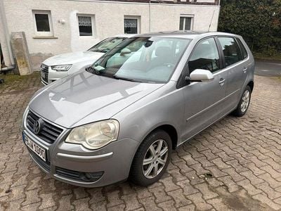 Gebraucht VW Polo 64 PS (47 kW) 2006 Grau Kleinwagen