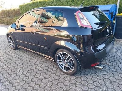 Gebraucht Fiat Punto Evo 135 PS (99 kW) 2011 Schwarz Kleinwagen