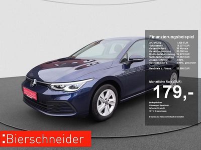 Gebraucht VW Golf VIII Life 116 PS (85 kW) 2024 Blau Limousine