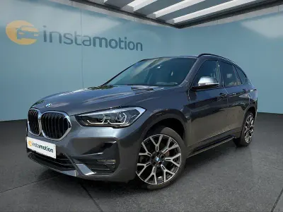 Gebraucht BMW X1 Sport Line 190 PS (139 kW) 2022 Grau SUV