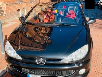 Gebraucht Peugeot 206 CC 109 PS (80 kW) 2004 Schwarz Cabrio