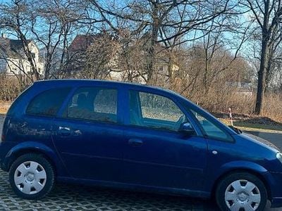 Blau Gebraucht 2008 Opel Meriva Van / Kleinbus | 2.800 €