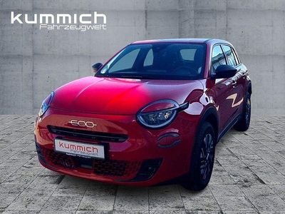 Gebraucht Fiat 600 101 PS (74 kW) 2024 Dunkelrot SUV
