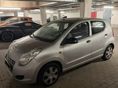 Gebraucht Suzuki Alto 68 PS (50 kW) 2012 Silber Kleinwagen