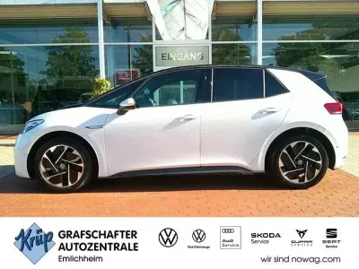 Gebraucht VW ID.3 Pro Performance 150 kW (204 PS) 2022 Weiß Kleinwagen