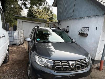 Gebraucht Dacia Sandero Prestige 90 PS (66 kW) 2018 Grau Limousine